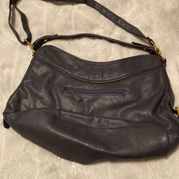 Purple huge purse - Picture 2 of 2